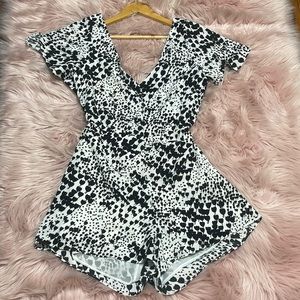 ZARA ROMPER SIZE L